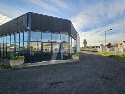 Locaux commerciaux à vendre - MILLY-LA-FORÊT – Photo 1