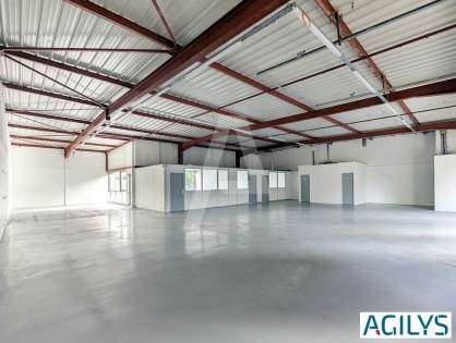 Activités / entrepôts à louer - VILLEBON SUR YVETTE – Photo 1