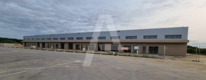 Activités / entrepôts à louer - MAROLLES EN HUREPOIX – Photo 1