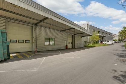 Activités / entrepôts à louer - ARCUEIL – Photo 1
